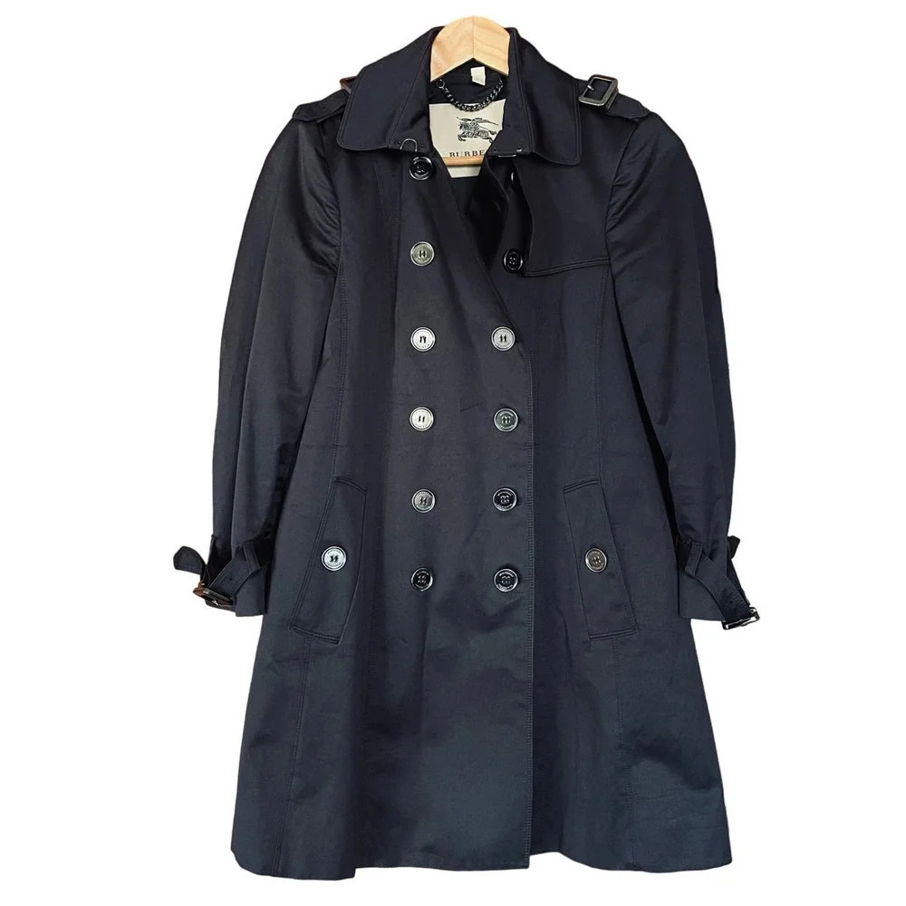 CLOSET CLEAROUT: Burberry Double-breasted Trench Coat